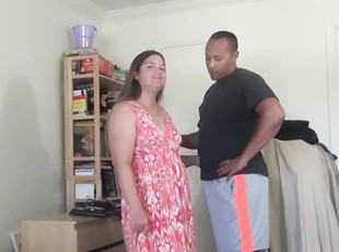 Amateur fucking on the leather sofa with a chubby housewife